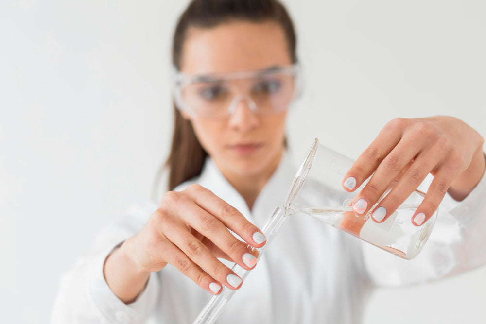 How to Properly Clean and Maintain Laboratory Glassware
